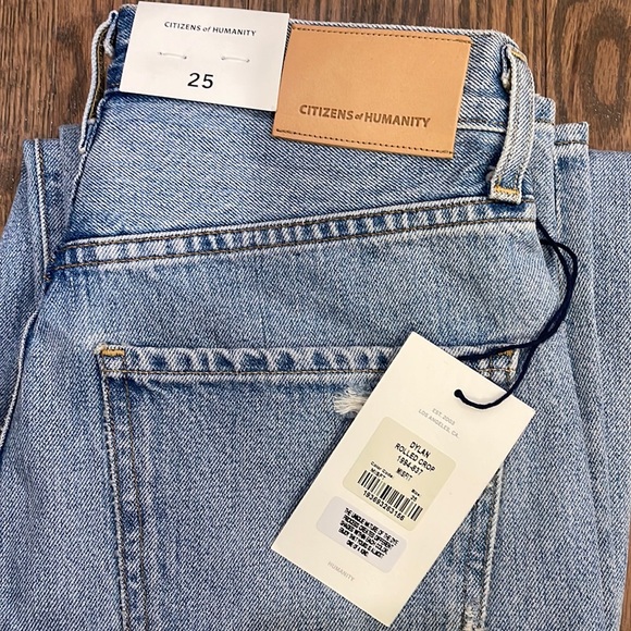 *sold* Citizens of Humanity Dylan Rolled Crop - Picture 4 of 5